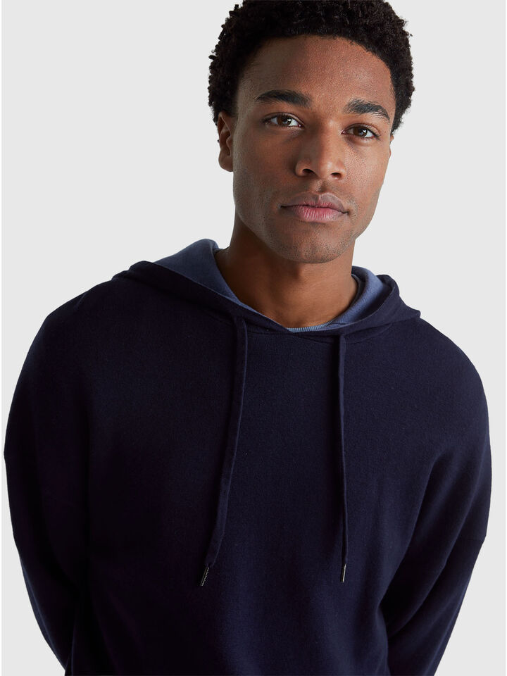 SWEATER W/HOOD Men image number 4